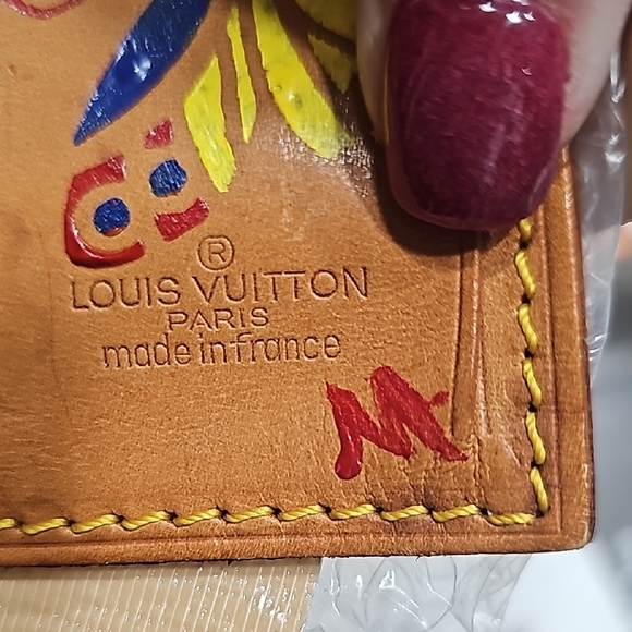 Louis Vuitton Brown Leather Butterfly Luggage Tag with poignant - Picture 4 of 4